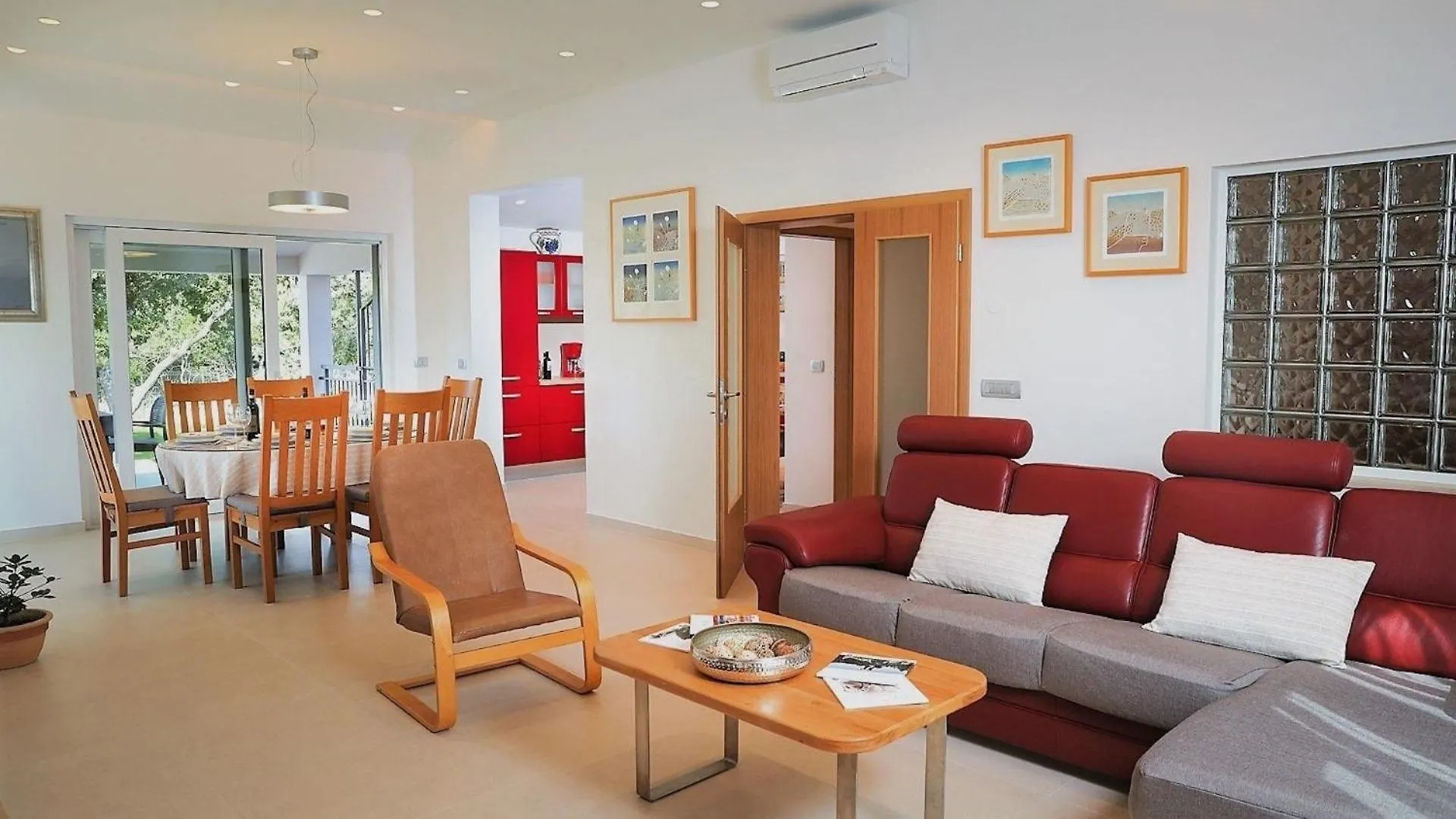 Ferienhaus Mit Privatpool Fuer 6 Personen Ca 160 Qm In Pula, Istrien Istrische Riviera Pula