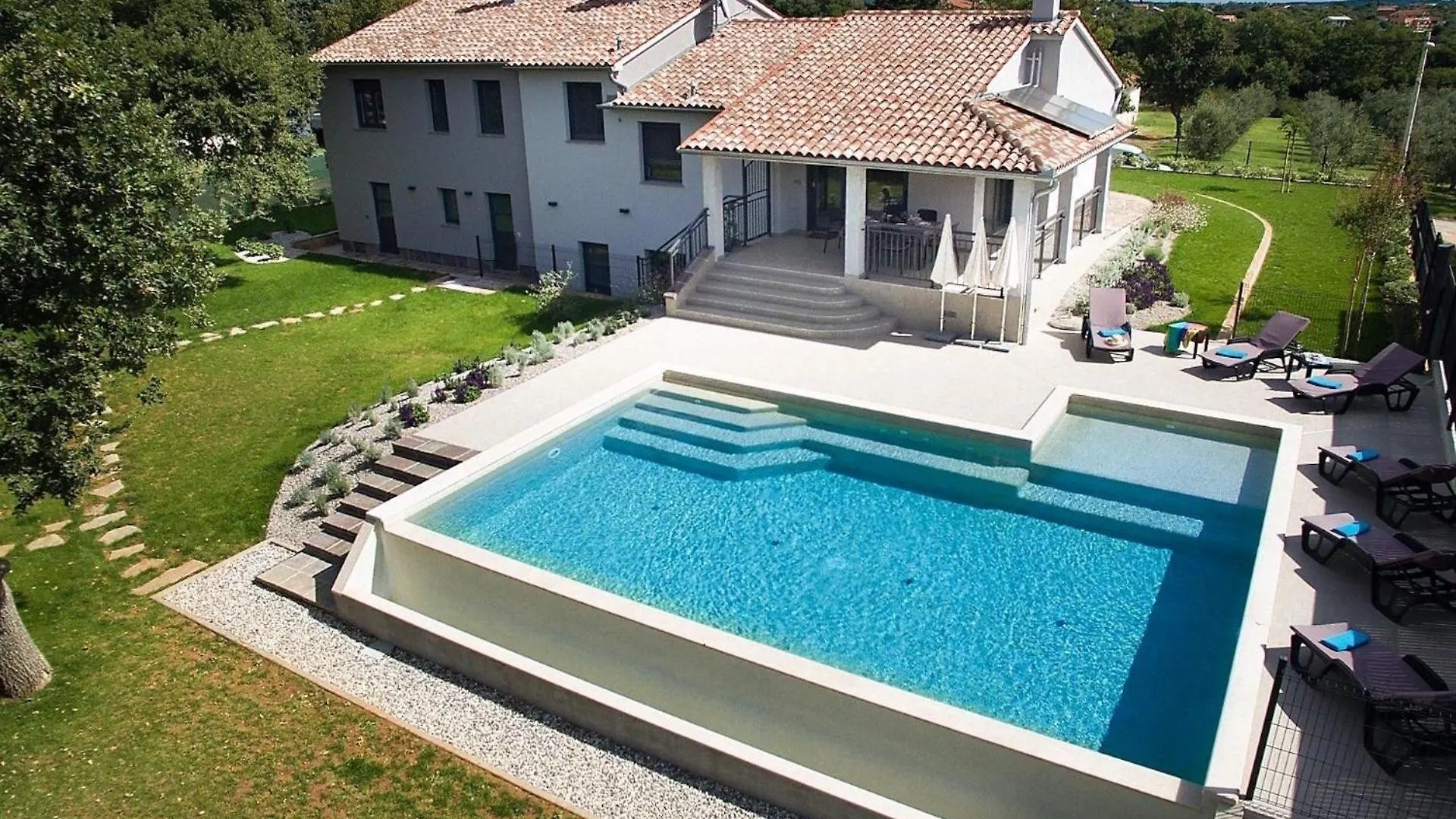 Ferienhaus Mit Privatpool Fuer 6 Personen Ca 160 Qm In Pula, Istrien Istrische Riviera Pula